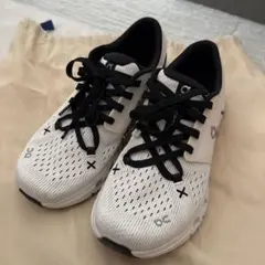 Item thumbnail for item 3c59a7c6-8e46-4b0f-857c-ca76a2e91e58