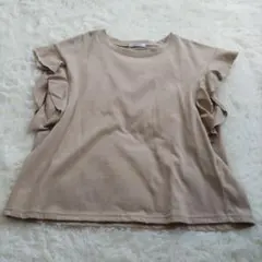 良品　INGNI　イング　フレンチフリルスリーブ　クルーネックトップスシャツ　М