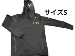 number R.C.N.B パーカー