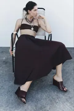 ZARA ZW COLLECTION パフ ミディ　フレアスカート Mサイズのサムネイル
