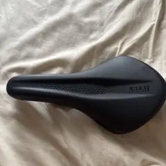 Fi'zi:k TEMPO ALIANTE R5のサムネイル