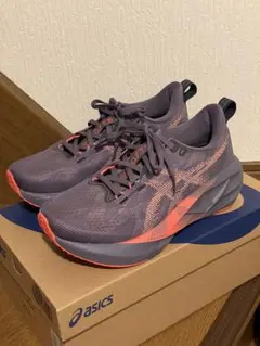 アシックス　ノヴァブラスト5 NOVABLAST 5 レディース23.5