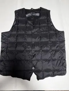 美品　TAIONタイオン　ベスト　XL ブラック
