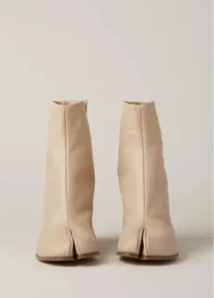 Maison Margiela 足袋ブーツ ベージュのサムネイル