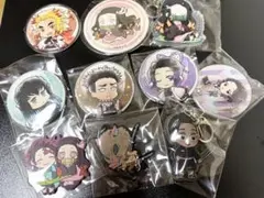 鬼滅の刃 キーホルダー缶バッジセット