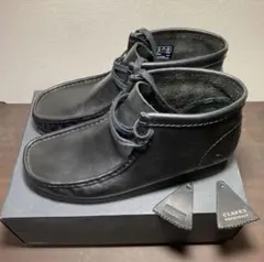 美品　値下げ可能　CLARKS クラークス　オリジナルズ　ワラビー　黒　レザーのサムネイル