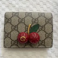 GUCCI チェリー装飾 コインケース y-marusho78_m210073