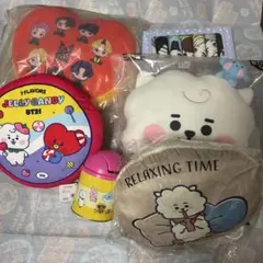 BT21 TinyTAN クッション 缶ケース まとめ売り