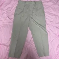 GU ライトグレー スラックス