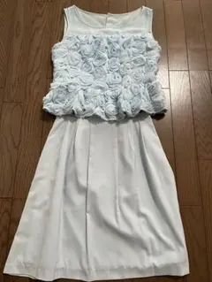 Riccimie New Yorkフラワーモチーフ ノースリーブワンピース