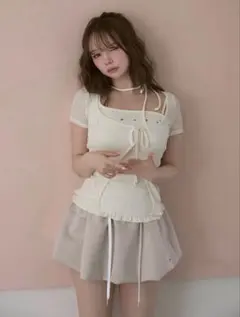 andmary Kitty frill blouse - メルカリ