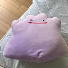 一番くじ ポケモン B賞 メタモン BIGもちもちクッション - メルカリ