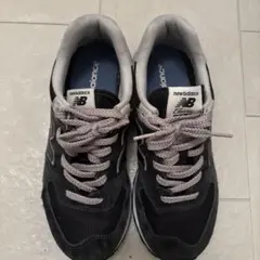 New Balance スニーカー ブラック　574のサムネイル