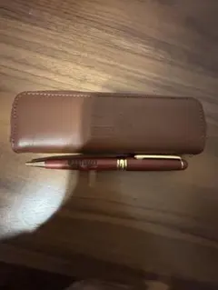 Item thumbnail for item 9842a741-a752-4762-a927-c25343aee752