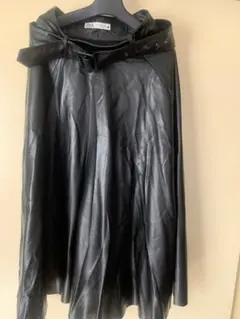 ZARA ブラック レザー フレアスカート XS
