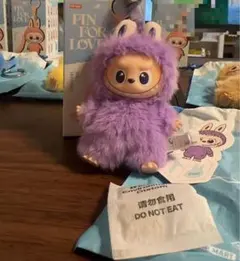 ラブブ　THE MONSTER PIN FOR LOVEシリーズ 【T】