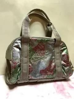 NIKE ナイキ /ミニボストンバッグ 軽量ハンドバッグ 総柄のサムネイル