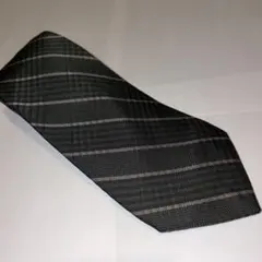 J. PRESS グレーと緑のストライプネクタイシルク100%