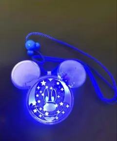 Disney ミッキーマウス 光るペンダント ネックレス　　　　ライトおもちゃ