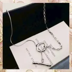 Item thumbnail for item ce9d243a-100f-4c90-beeb-f97b0ed2c444