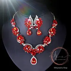 ルビーレッドネックレスピアス きらきら高見え ダンス 演奏会 ドレス 軽量