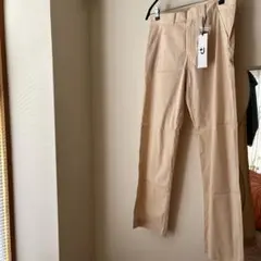 UNIQLO +j ベージュ カジュアルパンツ サイズ64