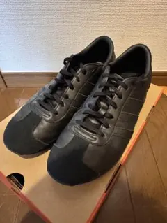 adidas country II トリプルブラックのサムネイル