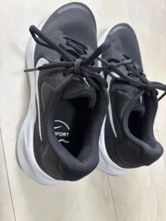 Nike ランニングシューズ ブラック　23.5センチ