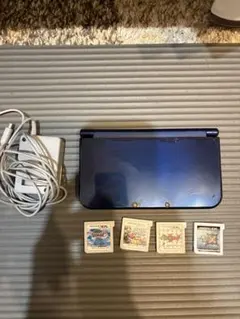 New Nintendo 3DS LL 青 ソフト 充電器付き