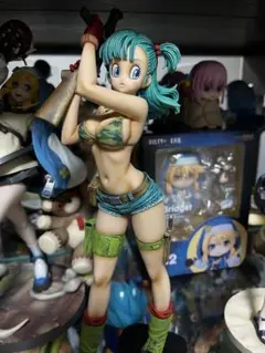 ドラゴンボール ブルマ フィギュア リペイント