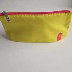 クリニーク（CLINIQUE）のポーチです。﻿