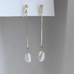 ハンドメイド イヤリング ピアス 淡水パール ロング シンプル 一粒 艶あり