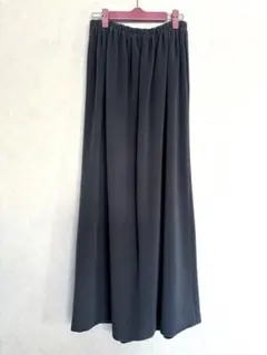 EMPORIO ARMANI / ロングスカート/1/--/ネイビー/無地 2025年最新】EMPORIO ARMANI レディース ロングスカートの人気アイテム