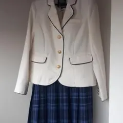 卒業式用　pink-latte　ホワイトブレザーとスカートセットM