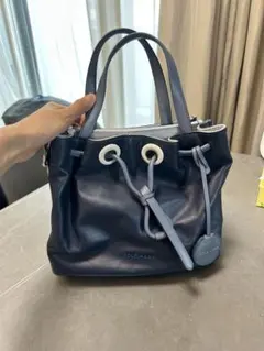 COLE HAAN ネイビー レザーハンドバッグのサムネイル