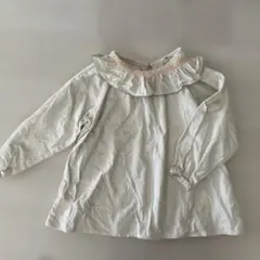 beams フリル付き長袖ブラウス 薄いグレー
