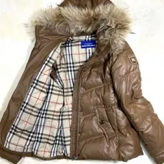 超極美品 バーバリーブルーレーベル ダウンジャケット ノバチェック リアルファー