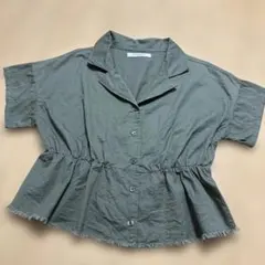 カーキ　半袖シャツ Mサイズ