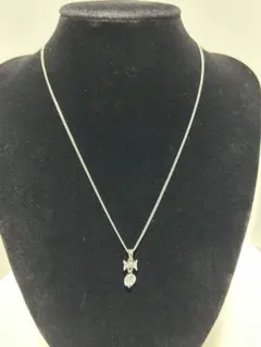 アンティーク　リボンモチーフ シルバーダイヤ風レディースネックレス匿名発送