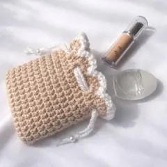 編み物 ハンドメイド 巾着 巾着袋 ポーチ 小物入れ かぎ針編み 薄茶 手編み