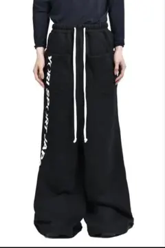 2025年最新】Yori sport パンツの人気アイテム - メルカリ