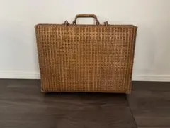 Item thumbnail for item cdf816fa-e25b-4cef-bea4-8e1fd613fbf1