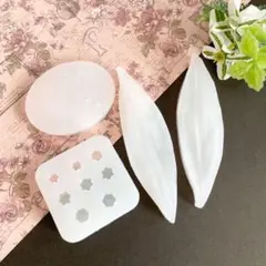 【2289】シリコンモールド すずらん4点セット 850円