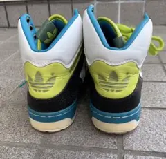 adidas ハイカットスニーカー 白/緑/青/黒　メトロアティテュード