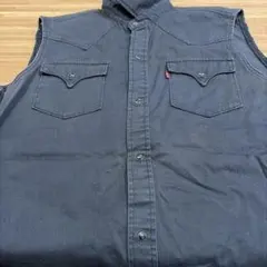 Levi's ダークグレー ノースリーブベスト