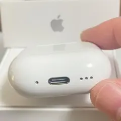 ［正規品］AirPods 4 第四世代　ケース　アイポーズ　ANC 充電器