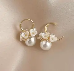 プチパールフラワーピアス