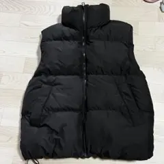GU ブラック ダウンベスト