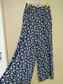 R.L.O by milky way★サイドプリーツ花柄ガウチョパンツ