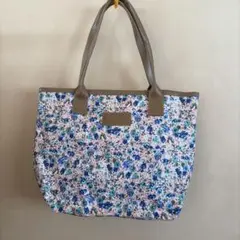 ローリーズファーム　フラワープリント トートバッグ